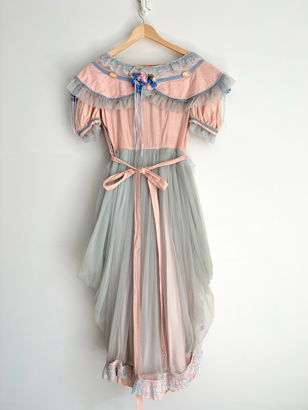 Vintage Fairycore Marie Antoinette Rococo Professional Theatrical Costume S - Picture 2 of 11